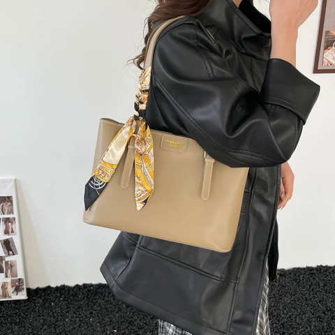 Borsa Tote Vintage da Donna Grande Capacità Borsa a Tracolla in Pelle PU alla Moda Con Sciarpa di Raso Decorativa