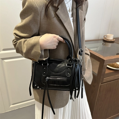 Women Retro Rivet Tassel Motorcycle Shoulder Bag High Sense PU Leather Boston Satchel Bag Handbag With Detachable Strap