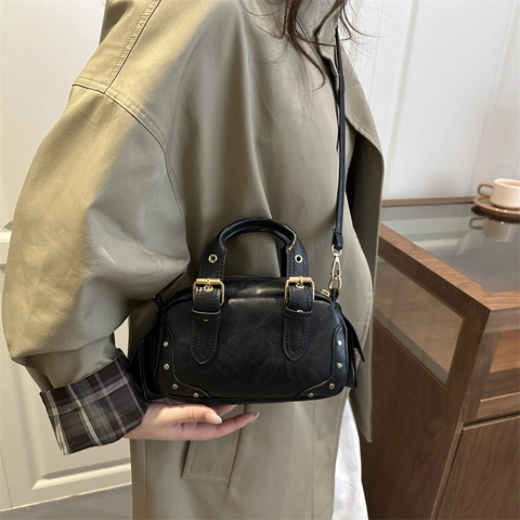 Women's Fashion Vintage PU Leather Boston Handbag With Rivet Buckle Decor Shoulder Crossbody Bag Niche Design Motorcycle Bag