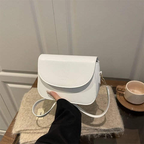 Vintage Minimalist PU Leather Crossbody Bag For Women Fashion Letter Embossed Flap Shoulder Bag Small Square Saddle Bag Daily Satchel