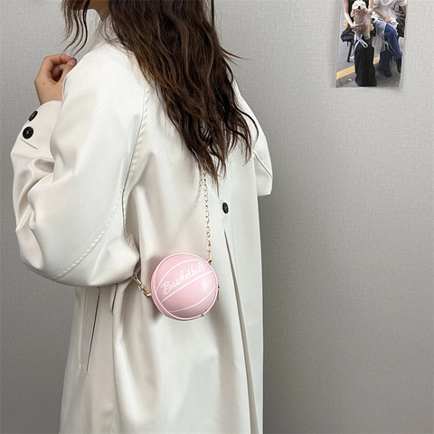 Women Fashion Basketball Shaped PU Leather Crossbody Bag Cute Small Round Chain Shoulder Bag Casual Travel Handbag