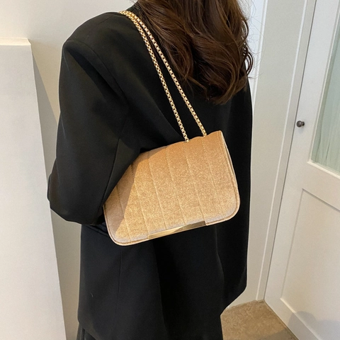 Damen Samt Gesteppt Kette Umhängetasche Mode Einfach Quadratisch Crossbody Tasche Lässig Täglich Pendeln Street Trend