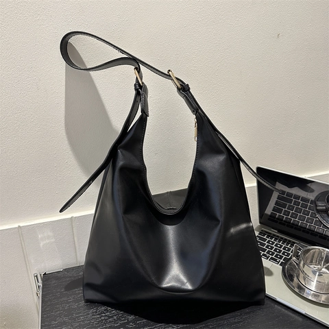 Sac à Épaule Hobo Grande Capacité à la Mode Sac Fourre-Tout Minimaliste en Cuir PU Sac à Bandoulière Tendance pour Femme Voyage
