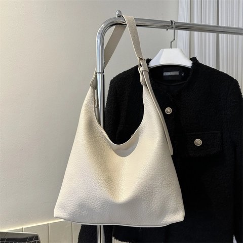 Sac Cabas Hobo en Cuir PU Grande Capacité pour Femmes Mode Simple Sac à Bandoulière Souple Minimaliste Polyvalent