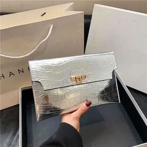 Pochette Enveloppe à Motif Crocodile pour Femme Sac à Main Élégant en Cuir PU Avec Serratura en Métal Doré pour Fête Quotidienne