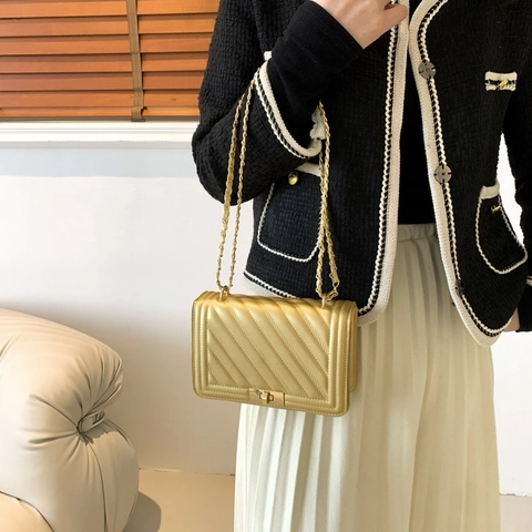 Trendige Chevron Gesteppte Schultertasche Für Damen Goldene Kette PU Leder Kleine Quadratische Umhängetasche Elegante Alltagstasche