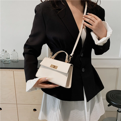 Moda Borsa Quadrata Piccola a Tracolla in Pelle PU per Donna Stile da Strada Estivo Borsa a Mano Con Chiusura in Metallo Cuciture Decorative
