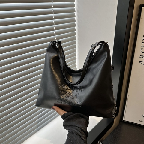 Damen Mode PU Leder Große Kapazität Tragetasche Trendy Hobo Schultertasche Mit Kette Und Buchstabenprägung Alltagstasche