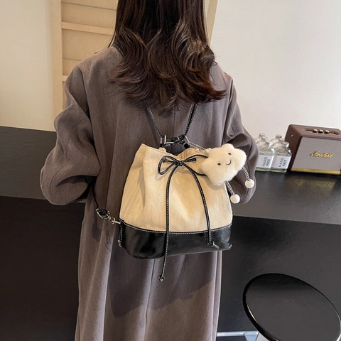 Bolso de Cubo de Moda en Lona y Cuero PU en Contraste Estilo Coreano con Cordón y Lazo Bolso de Hombro con Colgante de Nube de Peluche