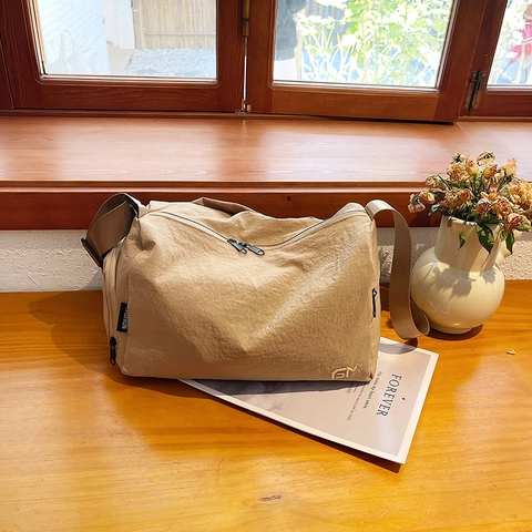 Women Lightweight Nylon Shoulder Bag Solid Color Casual Large Capacity Crossbody Pillow Bag Simple Fashion Versatile Handbag