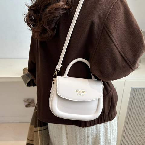 Borsa a Sella da Donna Retro in Pelle PU Design di Nicchia Chiusura Magnetica Borsa a Mano Tracolla Crossbody Elegante