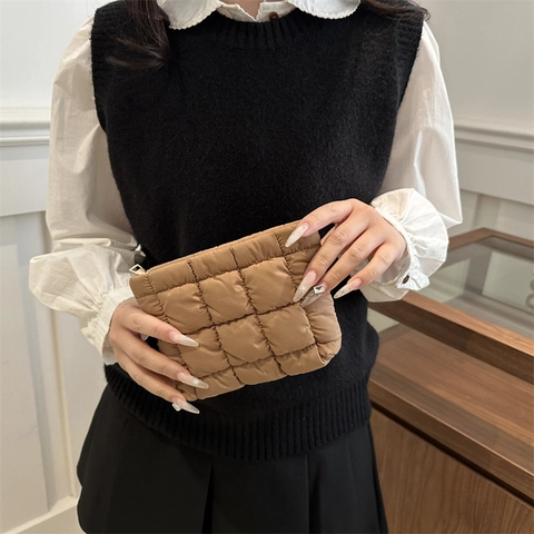 Women Puffer Quilted Makeup Bag Solid Color Puffy Cosmetic Bag Square Oxford Cloth Toiletry Bag Travel Storage Handbag
