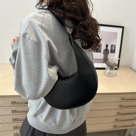 Bolso de Hombro de Media Luna de Cuero PU Minimalista para Mujer Bolso de Axila Vintage Color Sólido Casual para Diario