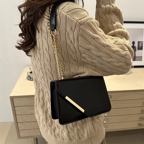Borsa a Tracolla Piccola Quadrata da Donna in Pelle PU Retro Semplice Urban Minimalista Elegante Catena in Metallo per Pendolari