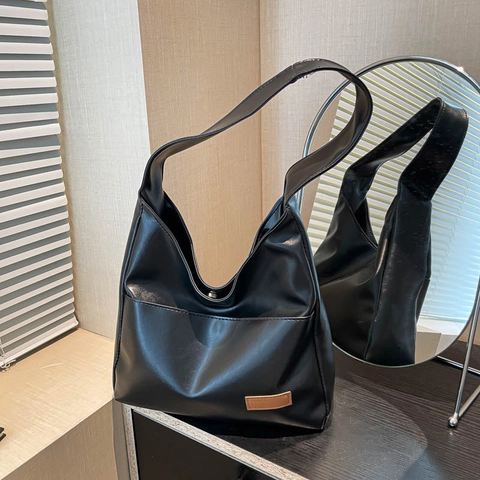 2025 Neue Damen Retro PU Leder Schultertasche Große Kapazität Einfache Hobo Unterarmtasche Lässige Pendler Tote Bag Für Damen