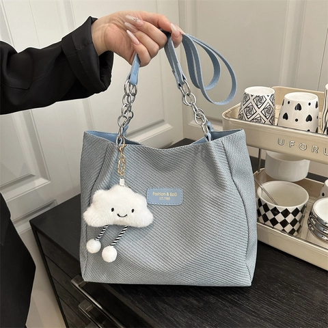 Sac Cabas en Velours Côtelé pour Femmes Avec Bandoulière Chaîne Grande Capacité Minimaliste Couleur Unie Sac à Épaule Main Avec Pendentif Nuage