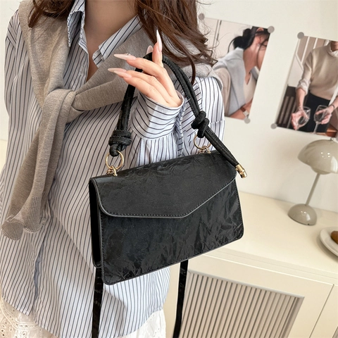 Women Fashion Crinkle Texture PU Leather Crossbody Bag Stylish Flip Top Envelope Handbag With Knot Handle Shoulder Bag