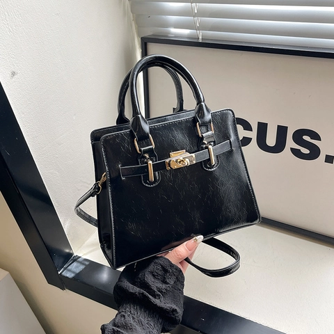 Borsa a Tracolla da Donna in Pelle PU Moda Grande Capacità Borsa a Mano Con Serratura Oro Casual Quadrata a Spalla