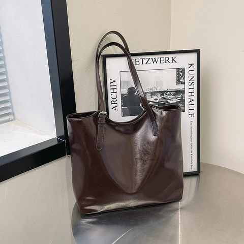 Borsa Tote Vintage in Morbida Pelle PU Grande Capacità Lucida Minimalista Borsa a Spalla Donna Urbana Semplice Pendolare Ufficio