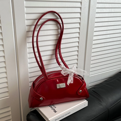 Bolso de Hombro de Poliuretano Brillante para Mujer Lazo de Encaje Vintage Pequeño Bolso de Axila Logo Metálico Remaches Bolso de Mano de Moda