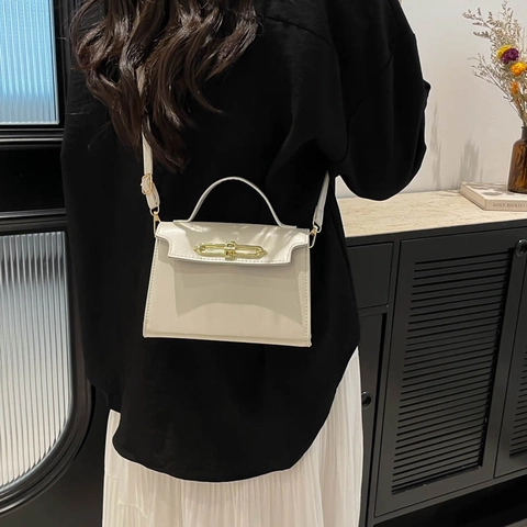 Women's Fashion PU Leather Small Square Crossbody Bag Retro Gold Turn Lock Handheld Shoulder Bag For Daily Fashion Lady