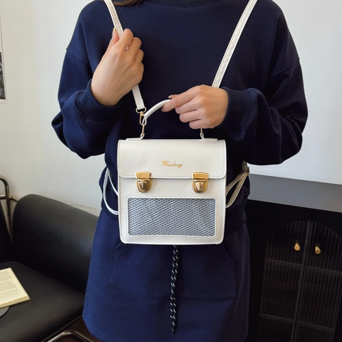 Damen Kunstleder Kleiner Mode Rucksack Chic Ita Bag Mit Transparentem Fenster Goldene Schnalle Quadratische Schultasche Täglich
