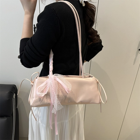 Damen Balletcore Spitzenschleife Unterarmtasche PU Leder Band Lange Riemen Kleine Quadratische Umhängetasche Für Pendler Trendy Shopper