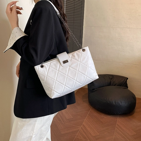 Large Capacity Quilted Rhombic Chain Shoulder Bag For Women PU Leather Horizontal Square Crossbody Underarm Bag For Commute