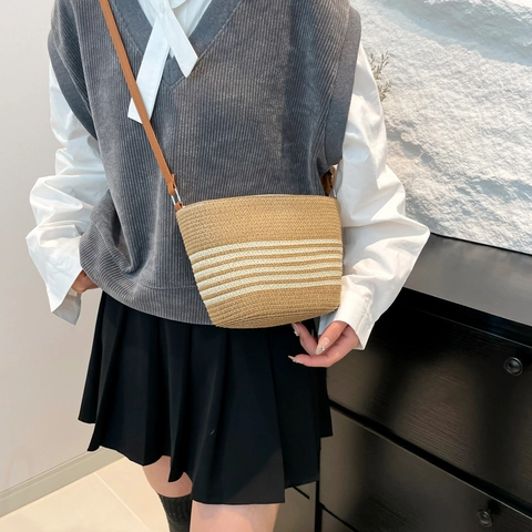 Bolso de Paja Tejida de Verano para Mujer Bolso de Cubo a Rayas de Vacaciones Bolso de Playa Correa de Cuero PU Moda Casual
