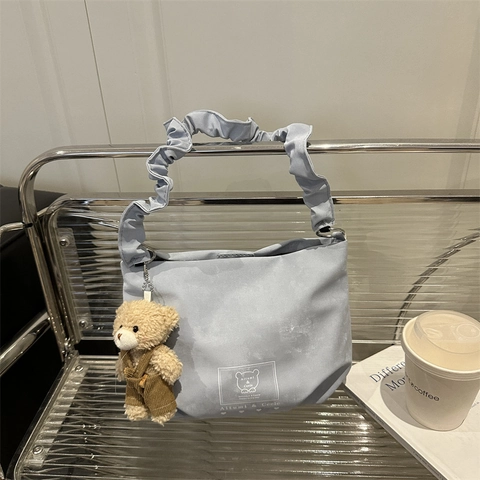 Fashion PU Leather Cloud Ruffle Shoulder Strap Women Crossbody Bag With Plush Bear Charm Small Square Bag For Daily Commuting
