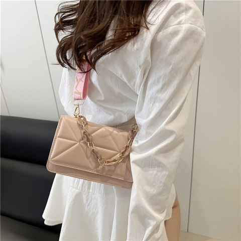 Women PU Leather Geometric Quilted Crossbody Bag Stylish Chain Wide Shoulder Strap Daily Fashion Flap Square Handbag