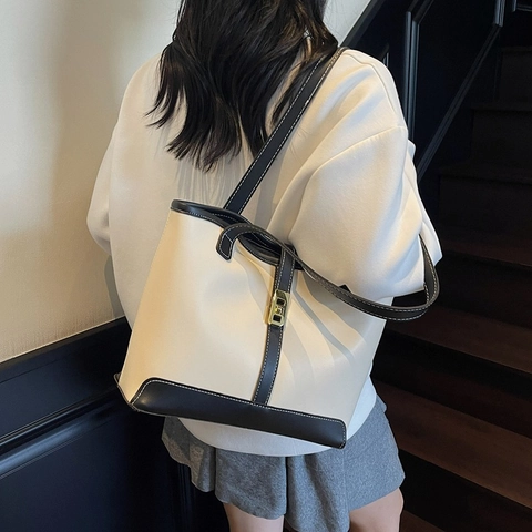 Women Fashion PU Leather Tote Bag Large Capacity Contrast Color Shoulder Bag With Gold Metal Buckle Office Commute Bag