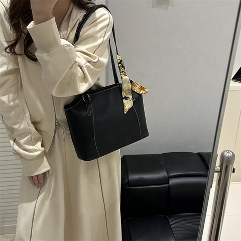 Urban Minimalist Large Capacity Tote Bag For Women PU Leather Shoulder Bag With Decorative Satin Scarf Contrast Stitching Casual Office Commute Handbag