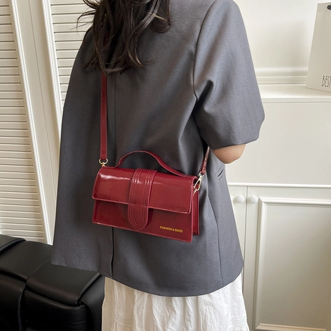 Bolso Bandolera de Mujer de Charol PU 2025 Nuevo Bolso de Hombro Cuadrado Brillante Bolso de Mano Versátil Color Sólido