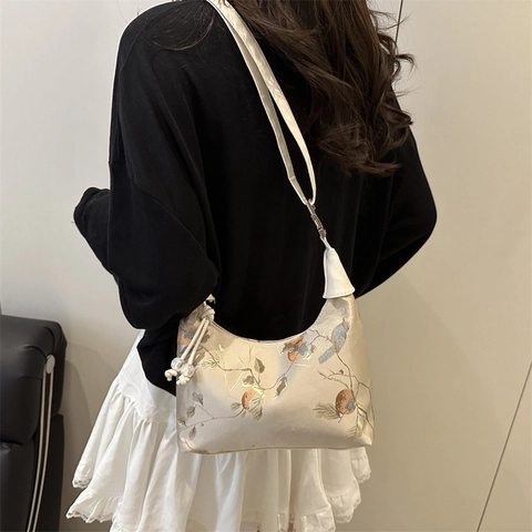Borsa a Mano Ricamata in Nuovo Stile Cinese Vintage Con Fiori Uccelli Motivo Loto Satin Hobo Borsa a Spalla Donna Etnica
