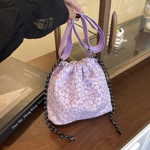 Borsa a Secchiello con Coulisse Floreale Estiva da Donna Borsa a Tracolla Plissettata in Poliestere Stile Coreano Borsa Casual