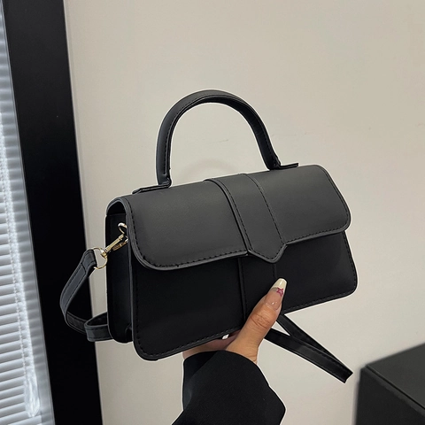 Minimalistische Stroh Quadratische Umhängetasche Mit Klappendeckel Verstellbarer Schultergurt Mode Vielseitige Handtasche Damen