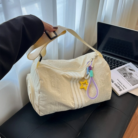 Borsa a Tracolla Sportiva in Tessuto Oxford da Donna Con Tre Strisce Grande Capacità Borsa a Cilindro per Pendolarismo