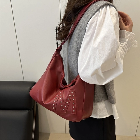 Bolso Hobo Tote de Cuero PU Vintage para Mujer Gran Capacidad Con Diseño de Remaches M Bolso de Hombro Casual de Diario