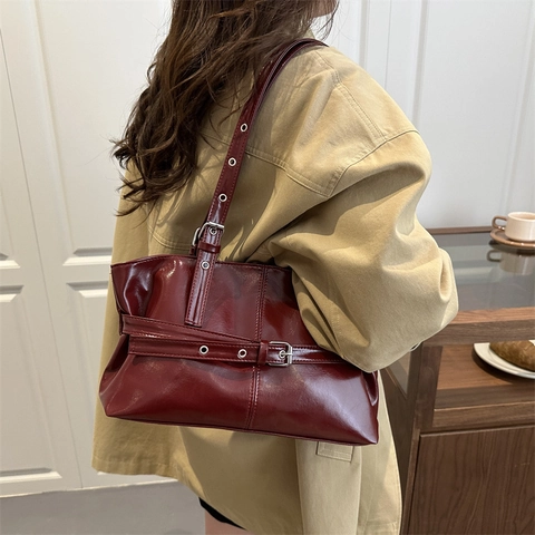 Damen Vintage Große Kapazität PU Leder Tragetasche Glänzend Handtasche Mit Schnallen Dekor Retro Schultertasche Für Alltag