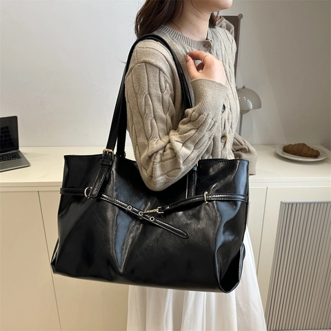 Bolso Tote de Cuero PU de Gran Capacidad para Mujer Bolso de Hombro Retro Urbano Minimalista Con Hebilla de Metal Diario Oficina