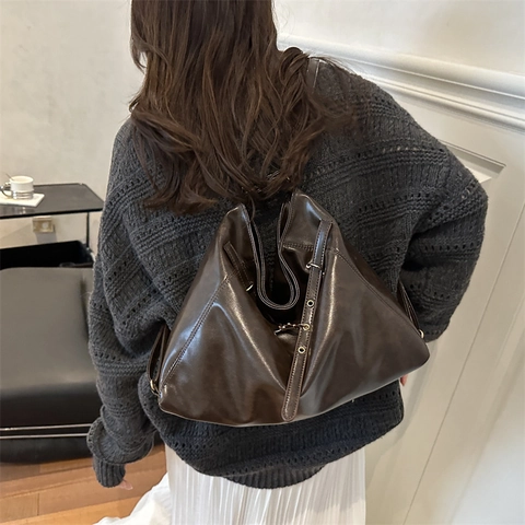 Women Large Capacity PU Leather Tote Bag Minimalist Hobo Shoulder Bag With Adjustable Strap For Commuting Daily Casual Use