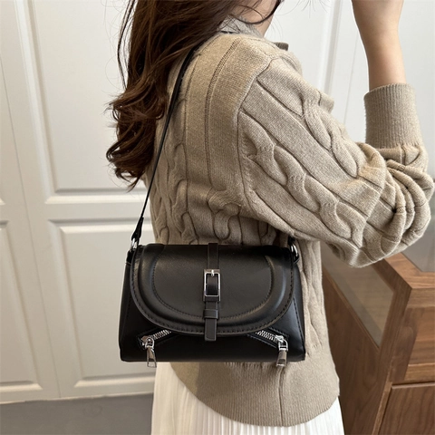 Koreaanse Stijl Veelzijdige PU Leren Schoudertas Voor Dames High Sense Stedelijk Minimalistische Crossbody Tas Met Magnetische Gesp