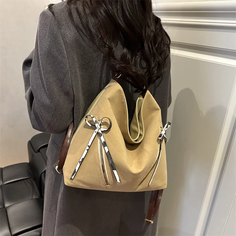 Borsa Tote da Donna di Grande Capacità Con Fiocco Cerniera Decorativa Borsa a Spalla in Pelle Sintetica Casual da Pendolare