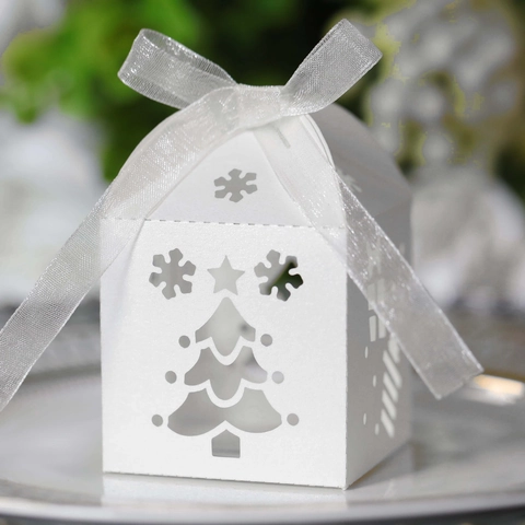 Laser Cut Christmas Tree Snowflake Candy Box House Shape Paper Favor Gift Boxes With Ribbon For Wedding Christmas Party