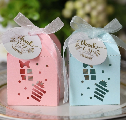 Laser Cut Christmas Tree Snowflake Candy Box House Shape Paper Favor Gift Boxes With Ribbon For Wedding Christmas Party