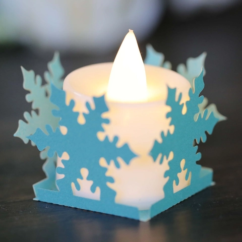 Lasergeschnittene Schneeflocke Holle Papier Lampenschirm Hülle Für LED Elektronische Kerze Weihnachten Party Tisch Deko Kerzenhalter