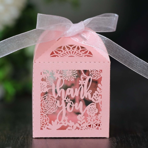 Elegant Laser Cut Hollow Thank You Candy Gift Box With Ribbon Rose Pattern Pearl Paper Favor Box For Wedding Party Valentine