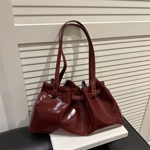 Glänzende Plissee Shopper Tasche Für Damen Großes Fassungsvermögen PU Leder Umhängetasche Urban Minimalistisch Ruched Cloud Handtasche
