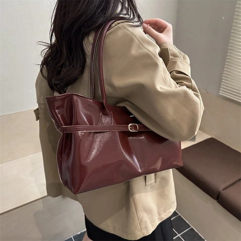 Bolso Tote de Cuero PU Brillante Vintage para Mujer Gran Capacidad Bolso de Hombro Elegante Retro Color Sólido Bolso de Viaje